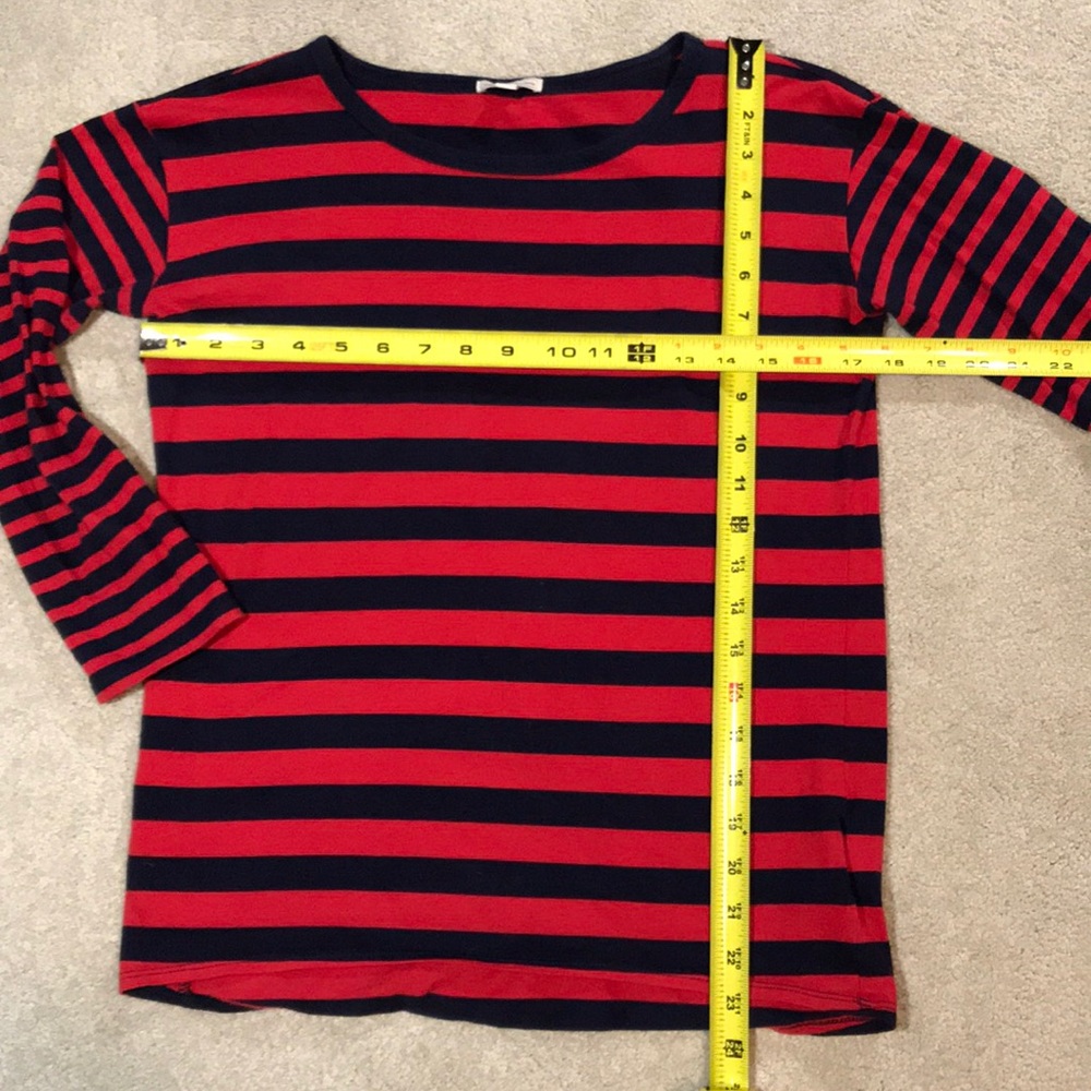 Gap navy and red three quarter length T-shirt - Picture 5 of 8